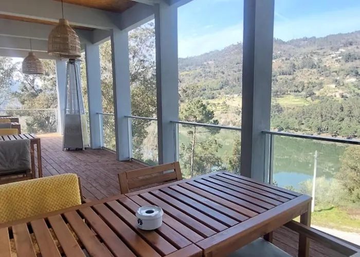 Chalé Welcome Douro - Eco Cinfães